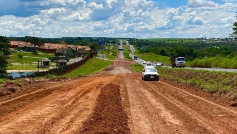 Obras na GO-213 são retomadas pelo Exército