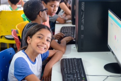 Robótica gratuita em Goiás: 1.230 vagas para jovens em 21 cidades; inscrições até 31 de maio