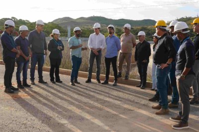 R$ 162 milhões em obras no Entorno do DF: Saneago acompanha ETE a 89% e novo interceptor