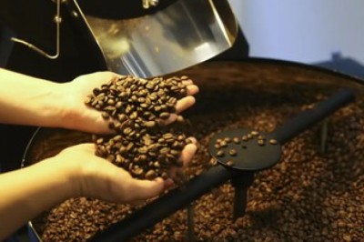 Com preços em alta, exportações de café do Brasil têm maior volume em quatro anos