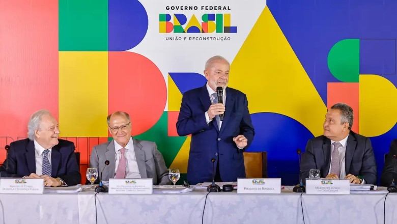 Prioridade do governo em 2025 é baratear os alimentos