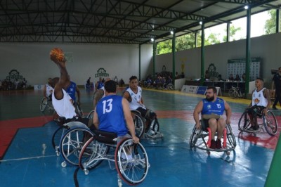 Valparaíso de Goiás sedia competição de basquete em cadeira de rodas
