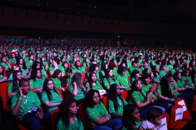 Caiado anuncia ampliação do programa Aprendiz do Futuro