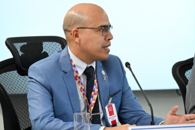 Advogado goiano é o primeiro autista a palestrar no STJ