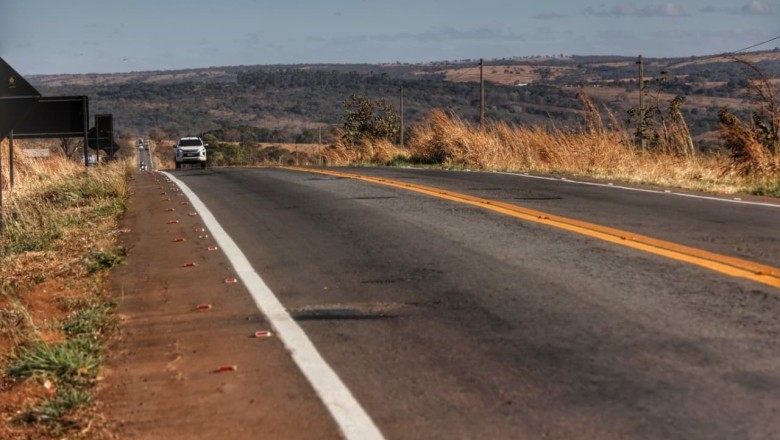 Daniel Vilela assina ordem de serviço para duplicação da GO-330 em Catalão