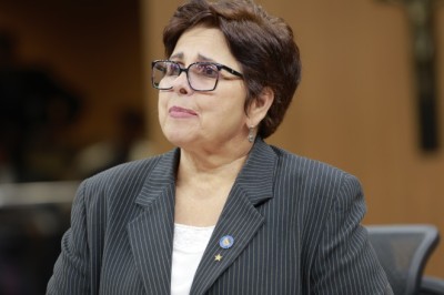 Projeto propõe valorização de equipes que trabalham na defesa das mulheres