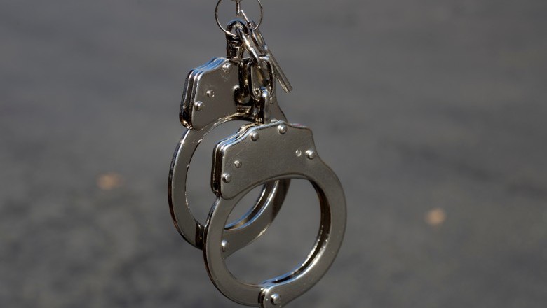 GCM prende suspeito de agredir ex-companheira em cartório de Aparecida