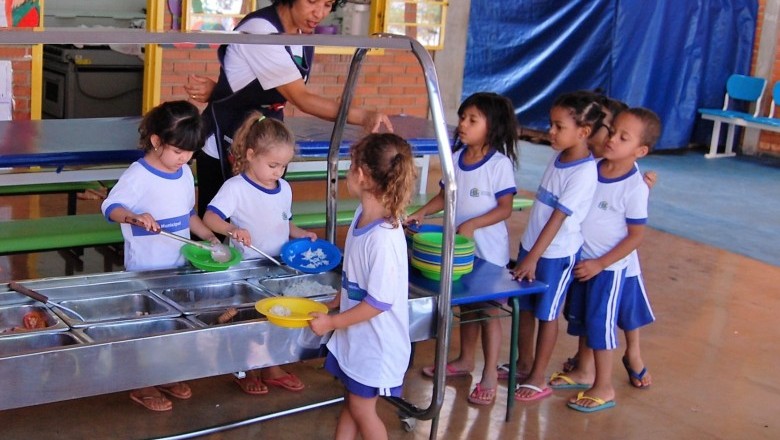 Goiânia amplia recursos da merenda escolar em até 58%