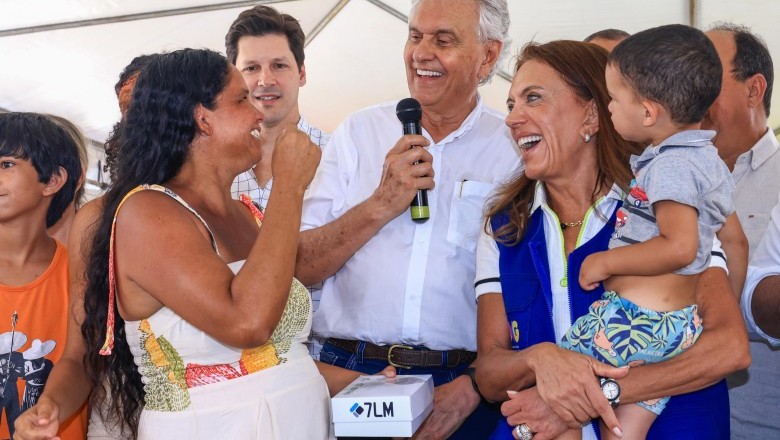 Governo de Goiás entrega 50 casas a custo zero em Posse