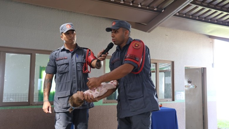 Aparecida capacita profissionais da rede municipal em primeiros socorros