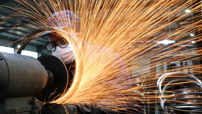 Governo destina R$ 15 bi a setores afetados por crises internacionais