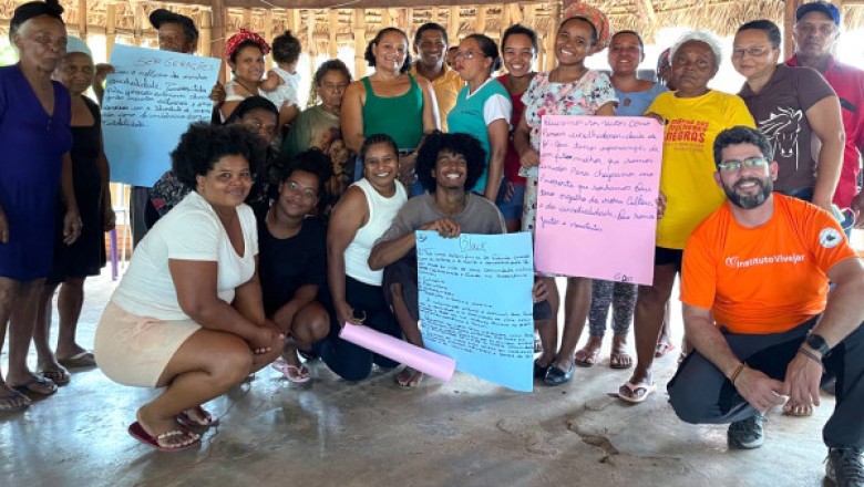 Governo do Tocantins entrega Plano de Gestão Territorial e Ambiental com foco em Turismo de Base Comunitária para a comunidade quilombola Barra do Aroeira, no Jalapão