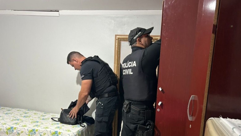 Operação Conta Espelho cumpre buscas contra esquema de fraude praticada por ex-funcionária de empresa de confecção