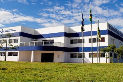 Edital convoca mais 112 profissionais para a UEG