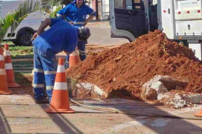 Saneago executa extensão da rede de água em Itaberaí
