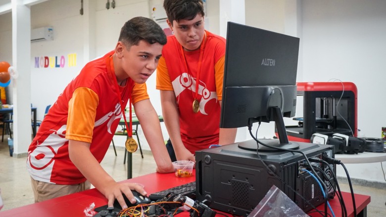 Anápolis terá dois novos laboratórios de robótica; cursos gratuitos e metade das vagas para meninas