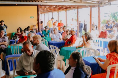 Café da manhã e palestras marcam homenagem a líderes comunitários em Senador Canedo