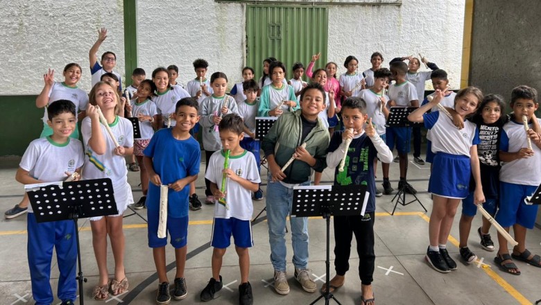 Flauta doce na sala de aula: 240 alunos de Goiânia participam de projeto que reforça a aprendizagem