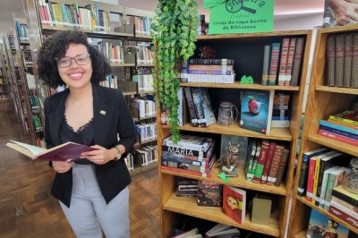 Uma das 25: Yara Nunes é selecionada para programa ibero-americano com missão em Madrid