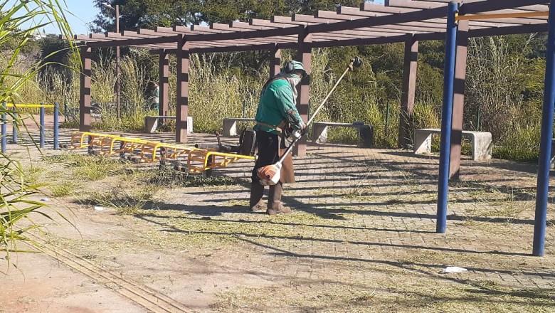 Seca acende alerta em Goiânia: prefeitura abre aceiros em parques para conter incêndios