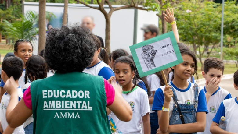 Semana do Meio Ambiente: 200 alunos de Goiânia terão trilha, teatro e aulas sobre o Cerrado no Parque Carmo Bernardes