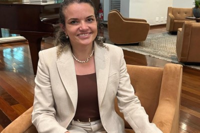 Goiânia apresenta pacote a servidores da Educação com nova tabela até 2030 e ganhos acima de 12,5%