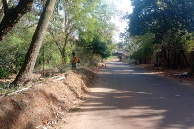 Comurg faz força-tarefa no Córrego Cascavel e leva limpeza a bairros de Goiânia até sexta; veja onde