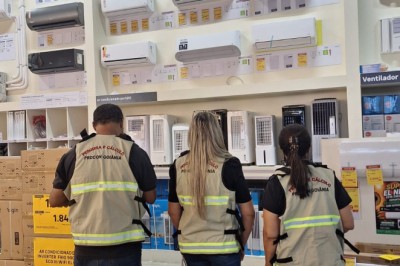 Procon Goiânia aponta variação de até 50,62% e diferença de R$ 901,32 em itens contra o calor