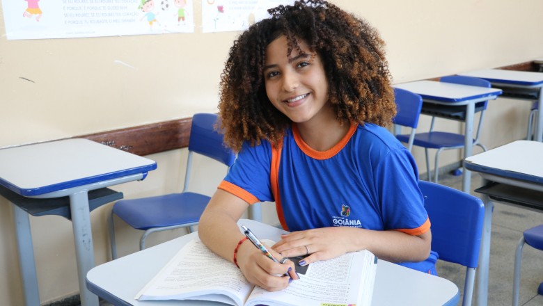 OBMEP em Goiânia: 17 estudantes da rede municipal recebem medalhas; cerimônia às 14h na UFG