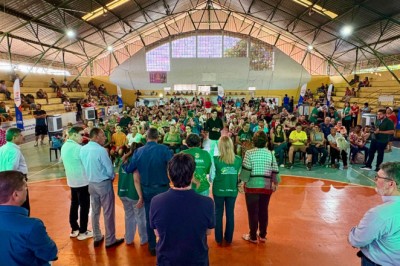 Mutirão reúne saúde, serviços públicos e sorteio de geladeiras no Residencial Buena Vista