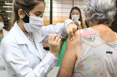 Goiânia realiza Dia D para ampliar o atendimento e o cuidado com a população idosa