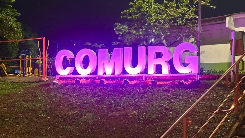 Sede da Comurg ganha iluminação rosa em alerta para prevenção ao câncer