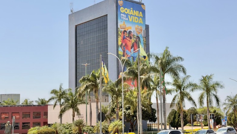 Goiânia muda regra do alvará e dispensa empresas de incluir áreas comuns no documento