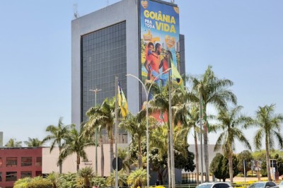 Goiânia muda regra do alvará e dispensa empresas de incluir áreas comuns no documento