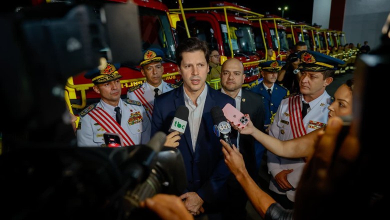 Bombeiros de Goiás têm 793 promoções e recebem dez novas viaturas em investimento de R$ 15 milhões