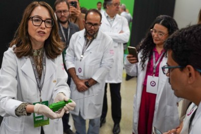 Capacitação em Goiás prepara 200 médicos para acelerar o diagnóstico do câncer de mama