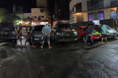 Operação em Anápolis prende cinco suspeitos e apreende armas, munições e veículo roubado