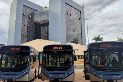 Goiânia lança novo padrão de ônibus com promessa de viagens até 30% mais rápidas