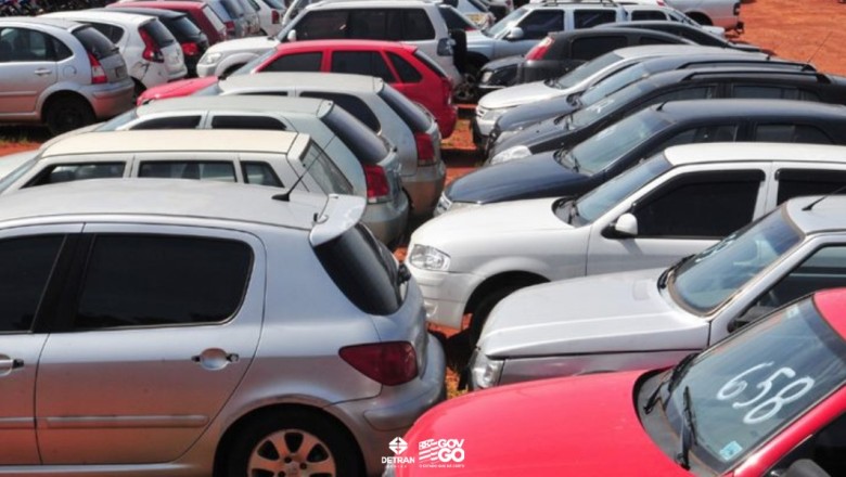 Detran-GO anuncia leilão com mais de 2 mil veículos; visitação começa em novembro