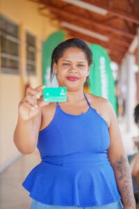 Luziene de Oliveira Reis, 31 anos, mãe de três crianças, é beneficiária do programa Mães de Goiás